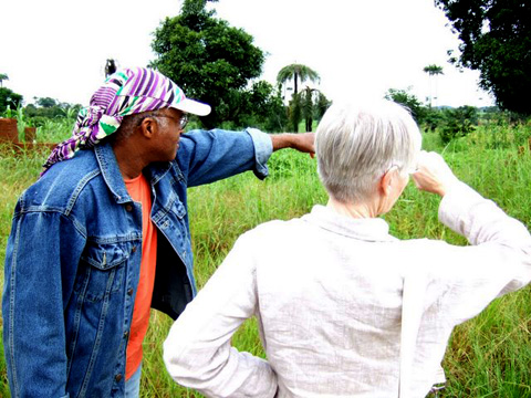 John and Pam pointing at Attacheb